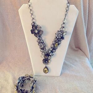 Chicos necklace and bracelet